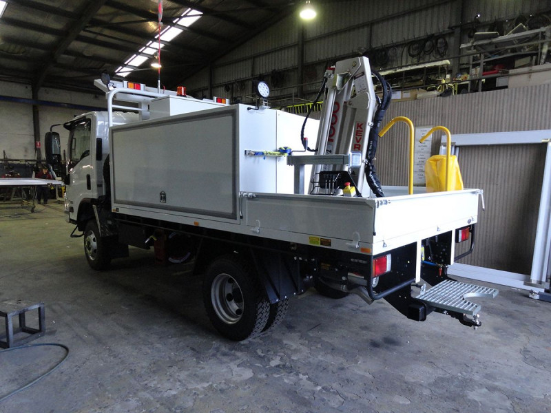 Custom Design 4x4 Mine Site Service Vehicle-with Toolboxes and Crane